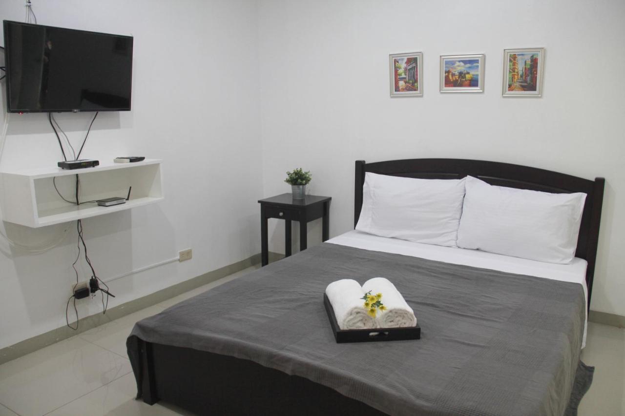 Lägenhet Studio på 37 m² i Makati med 1 badrum  Manila Exteriör bild