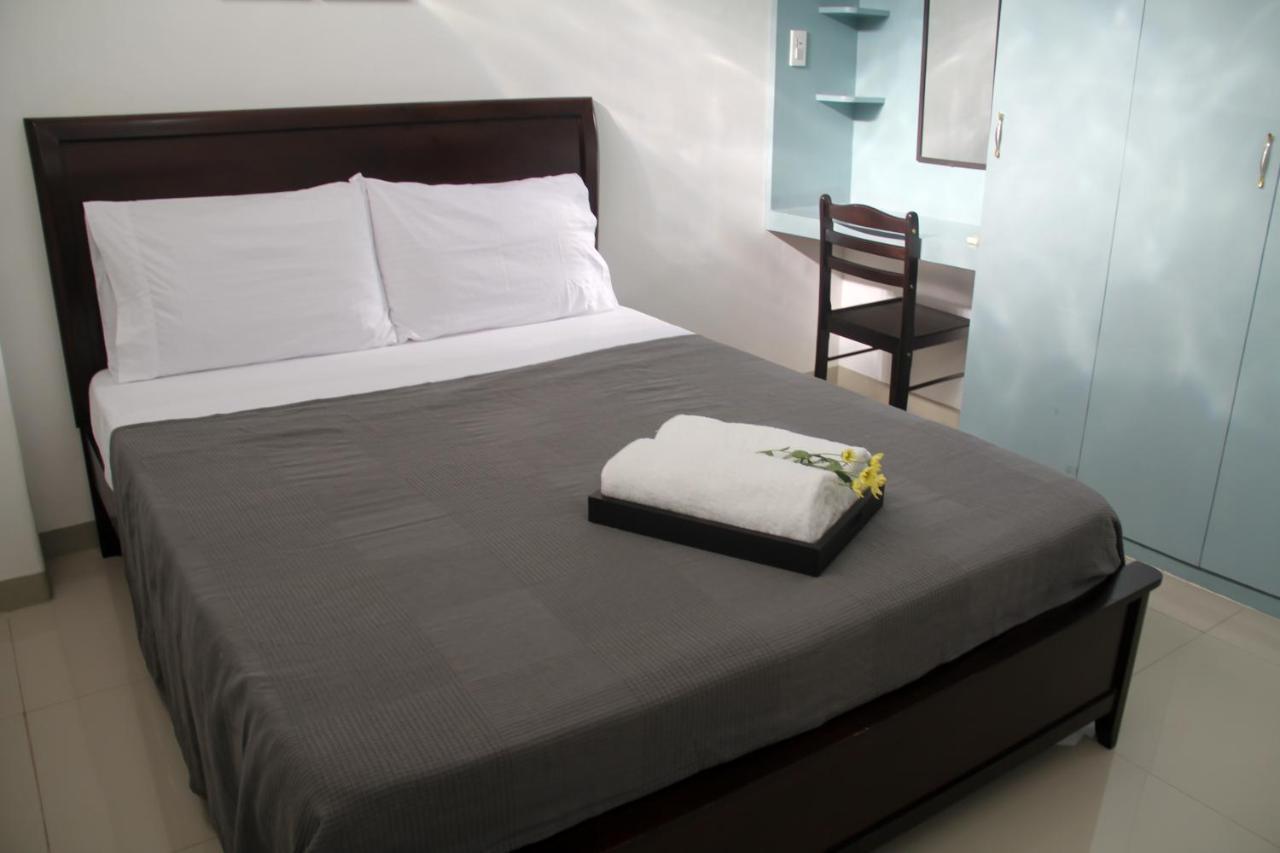 Lägenhet Studio på 37 m² i Makati med 1 badrum  Manila Exteriör bild